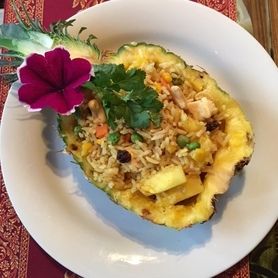 パイナップルチャーハン