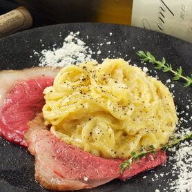 【プレミアム】約80種食べ飲み放題3980円→3480円サーロイン、近江牛切り落とし肉ボナーラなど