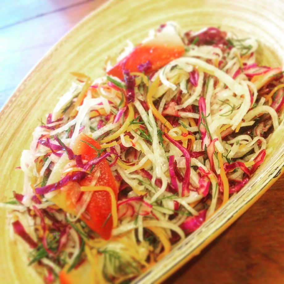 毎月変わるタイのヤム(サラダ)は毎日5種類以上（324円/100g〜）