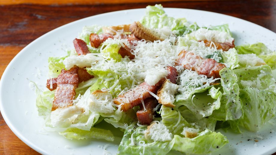 ロメインレタスのシーザーサラダ（900円(税抜)）