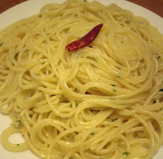 シンプル☆ペペロンチーノ（600円）