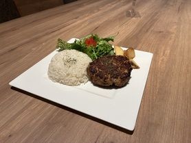 手作りハンバーグプレート