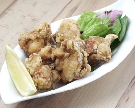 柔らかな鶏の唐揚げ