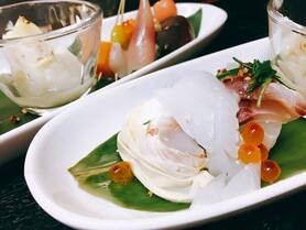 フォアグラ大根と特上寿しのコース【記念日コース】薔薇1本プレゼント料理8品