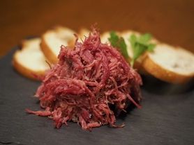 売り切れ御免！特製手ほぐしコンビーフ