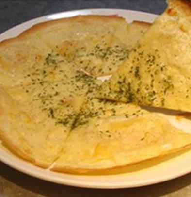 いろいろチーズの濃厚miniピッツァ（800円）