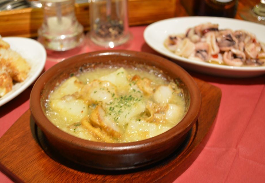 ホタテと新じゃがのアヒージョ（600円（税抜））