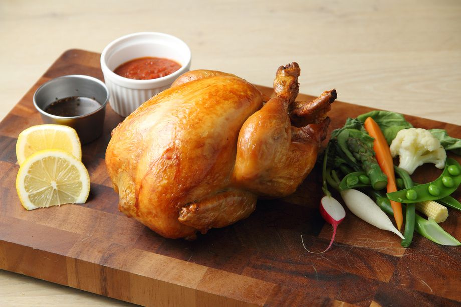 名物！丸鶏のローストチキン（1羽）（3000円）