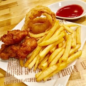 あげもの三兄弟