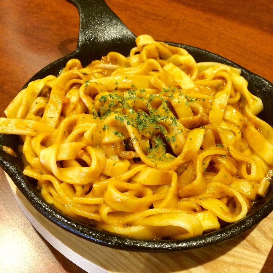 牛挽肉のクリーミーボロネーゼ  フェットチーネパスタ