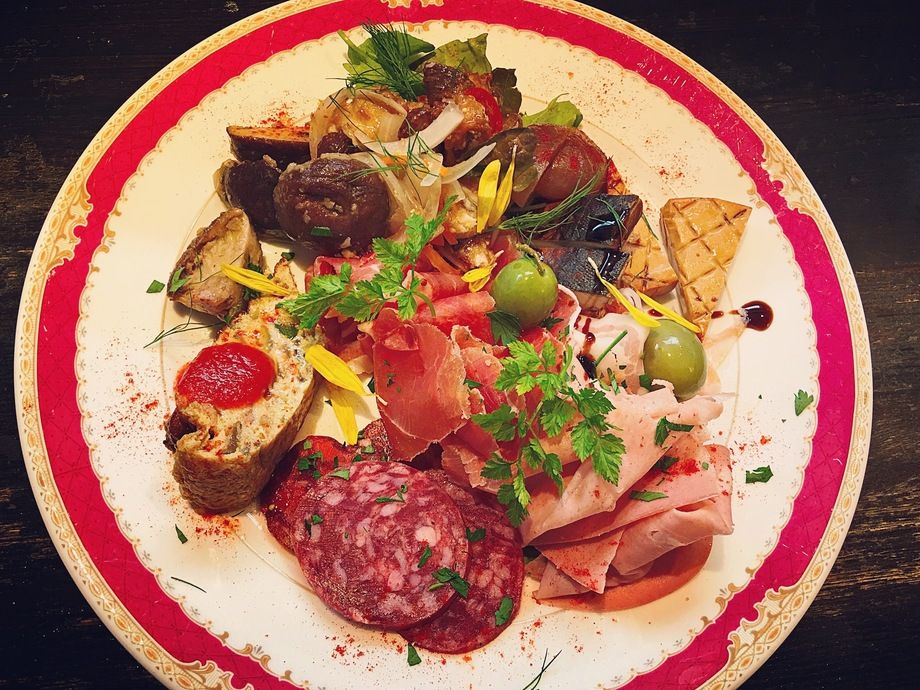 前菜盛り合わせ