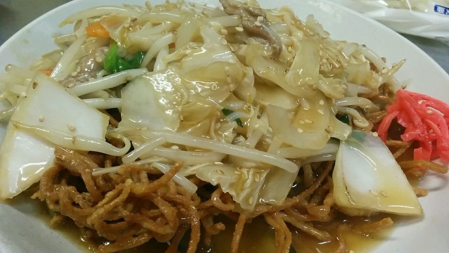 ワンコインランチが夜でも　￥６００で！お食事会にも！