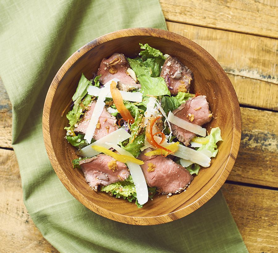 道産牛のローストビーフサラダ