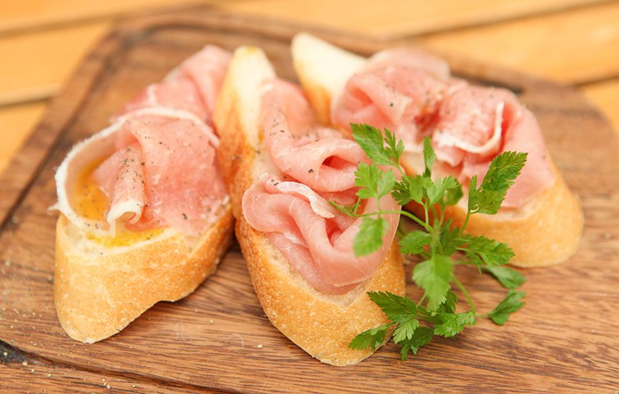 北海道ハムのブルスケッタ