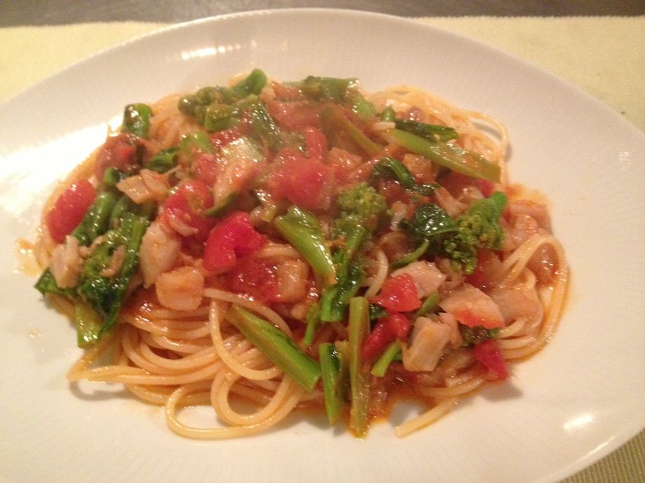 季節の野菜パスタトマトソース　ランチ（６５０円）