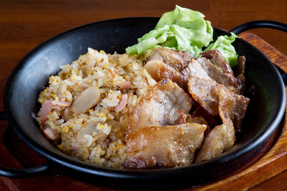 生姜焼きベイクドライス（税込９8０円）