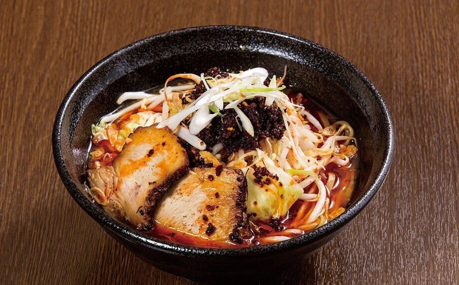 ピリ辛野菜チャーシュー麺（850）