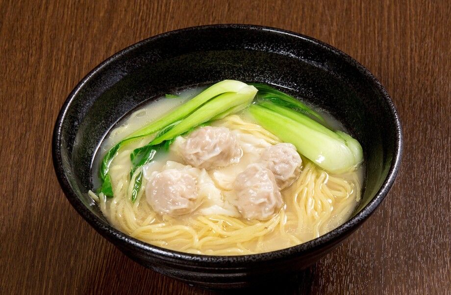 海老ワンタン麺（800）