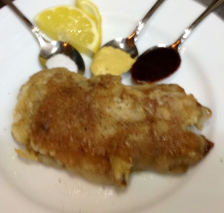 豚足のカリカリ焼き