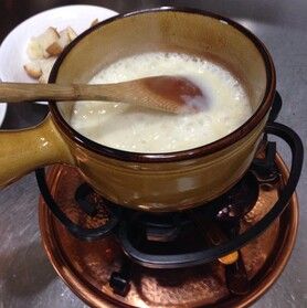 チーズフォンデュ