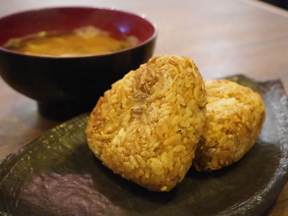 ちりめんジャコの焼きおにぎり	