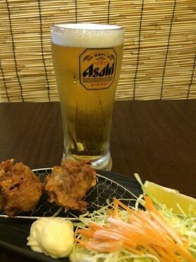 オススメ★からあげセット　ワンコイン500円セット（アサヒスーパードライ生ジョッキ+からあげ2こ+小サラダ）