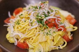 シラスとキャベツのペペロンチーノ