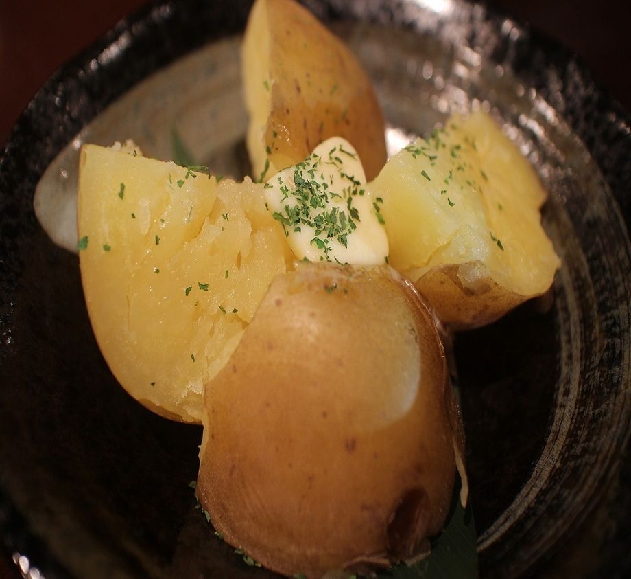 北あかりのバター和え