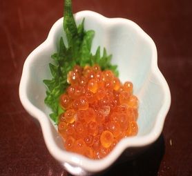 いくらの醤油漬け