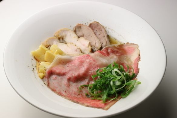 低温調理 和牛ラーメン