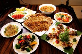 元祖焼き餃子と水餃子が食べ放題！プレミアム4000円コース