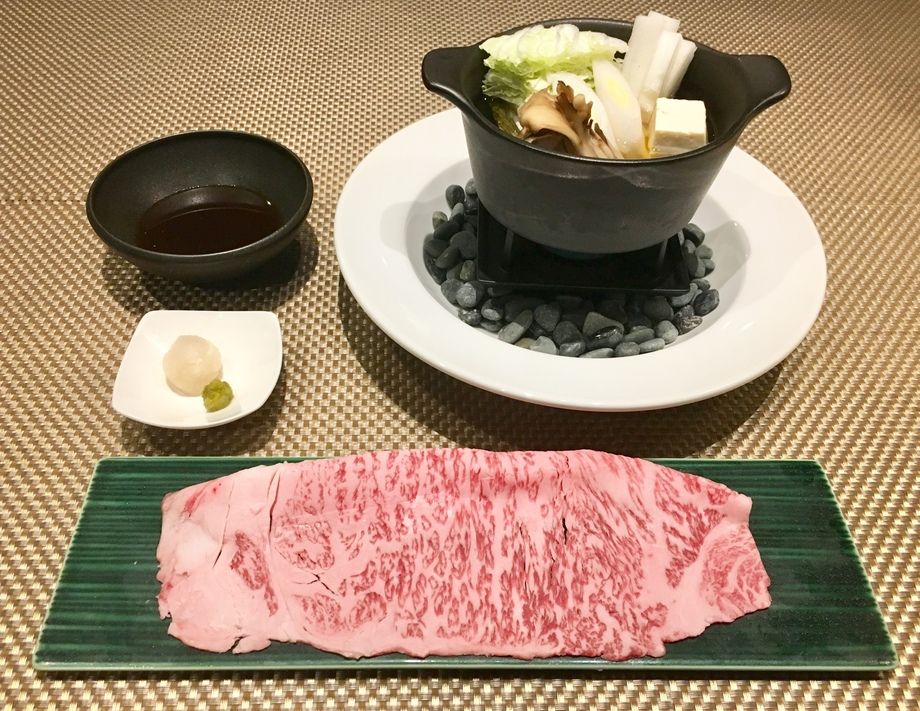 しゃぶしゃぶ（Ａ5等級国産黒毛和牛のロース）小鍋