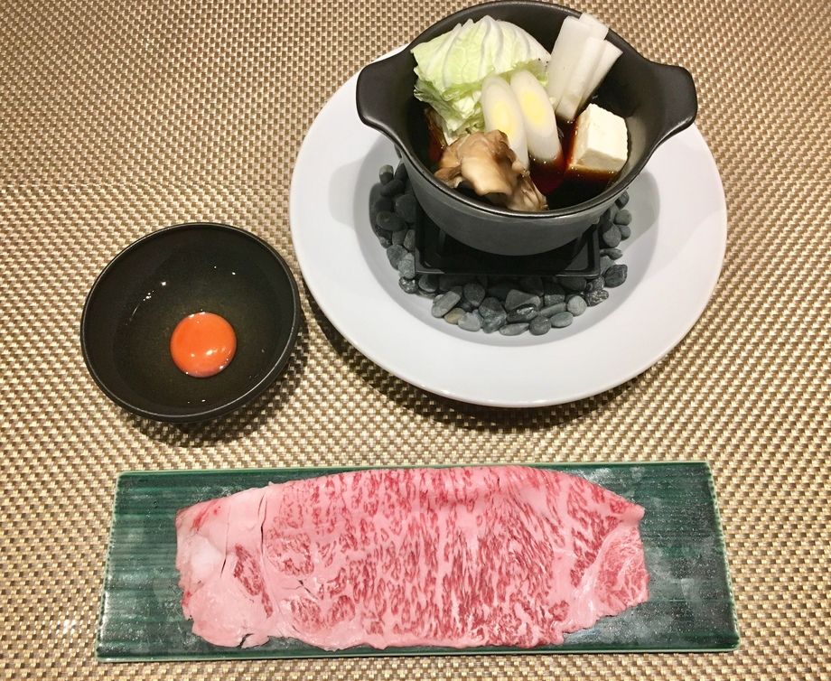 すき焼き（Ａ５等級国産黒毛和牛ロース）小鍋