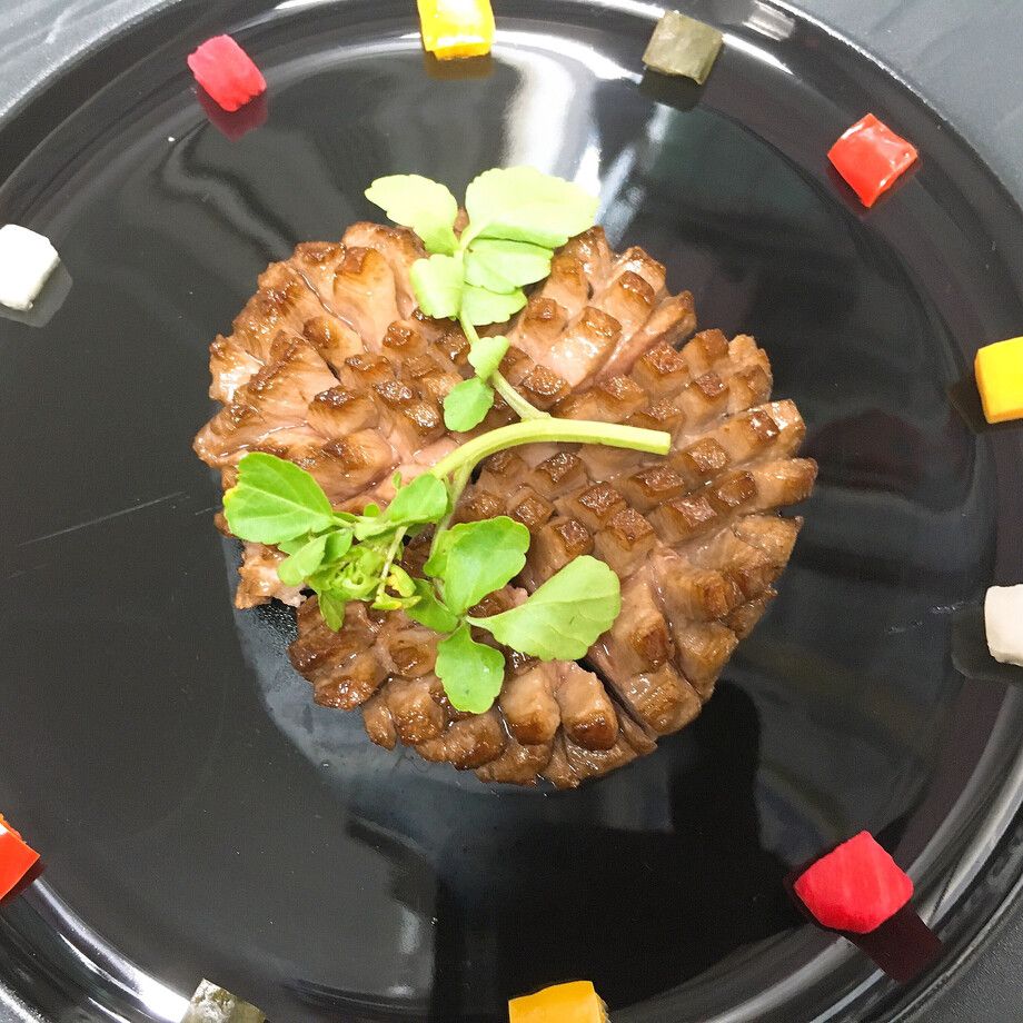 厚切りタンステーキ