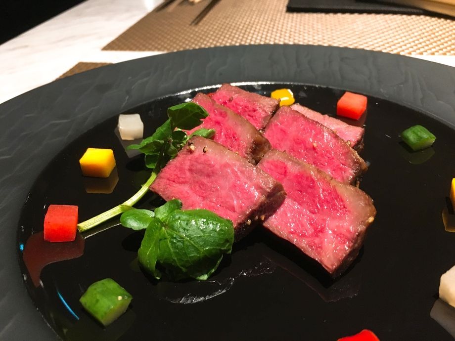 Ａ５等級国産黒毛和牛　赤身ステーキ