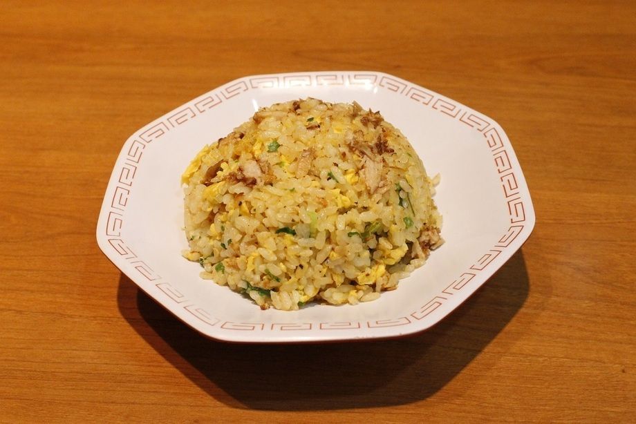 チャーハン（ミニ280円　並380円　大580円　特大780円）