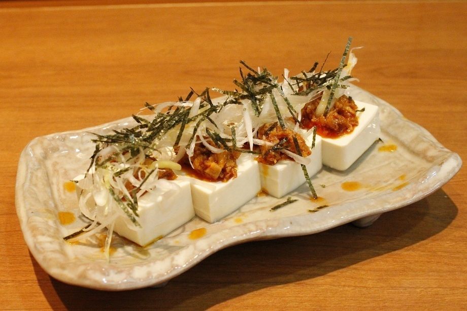 肉みそ豆腐（380円）