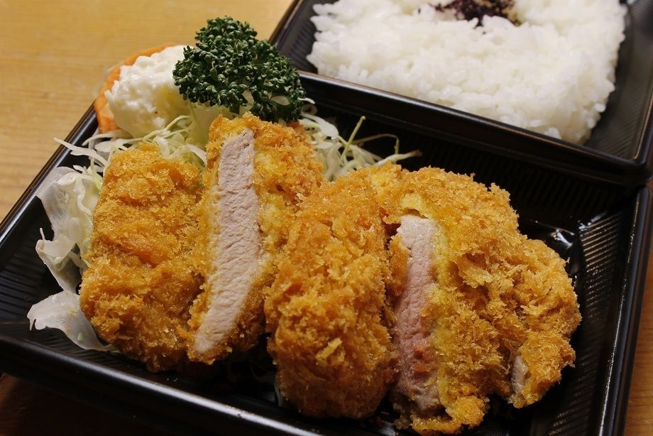 ヒレカツ弁当（1,080円）