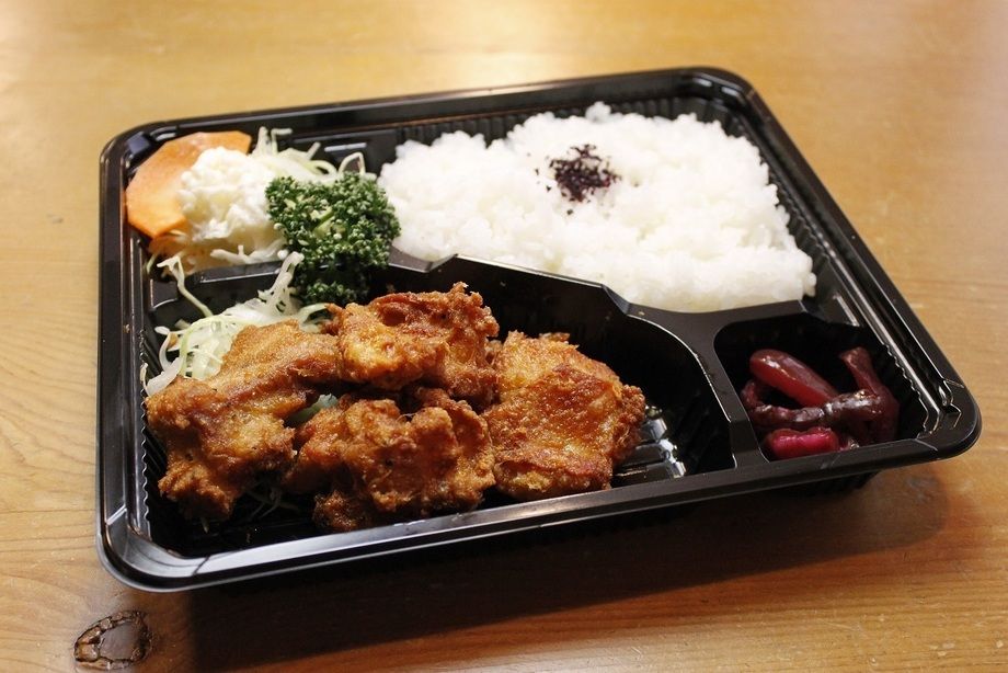 から揚げ弁当（480円）