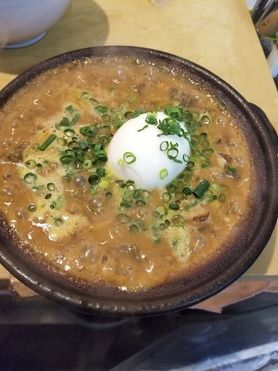 東力士吟醸粕を使った前沢牛スジ煮込み温玉添え