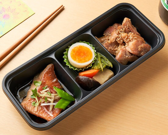 白粥と赤魚の煮付け鶏の胡麻味醂焼 