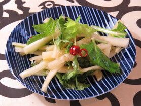 セロリのナンプラー漬