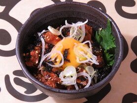 特選！！羊たたきユッケ