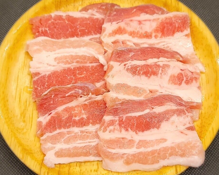 ぶたかるび（720円）