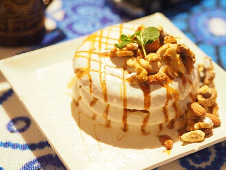 キャラメルナッツのハニーナッツ掛けパンケーキ