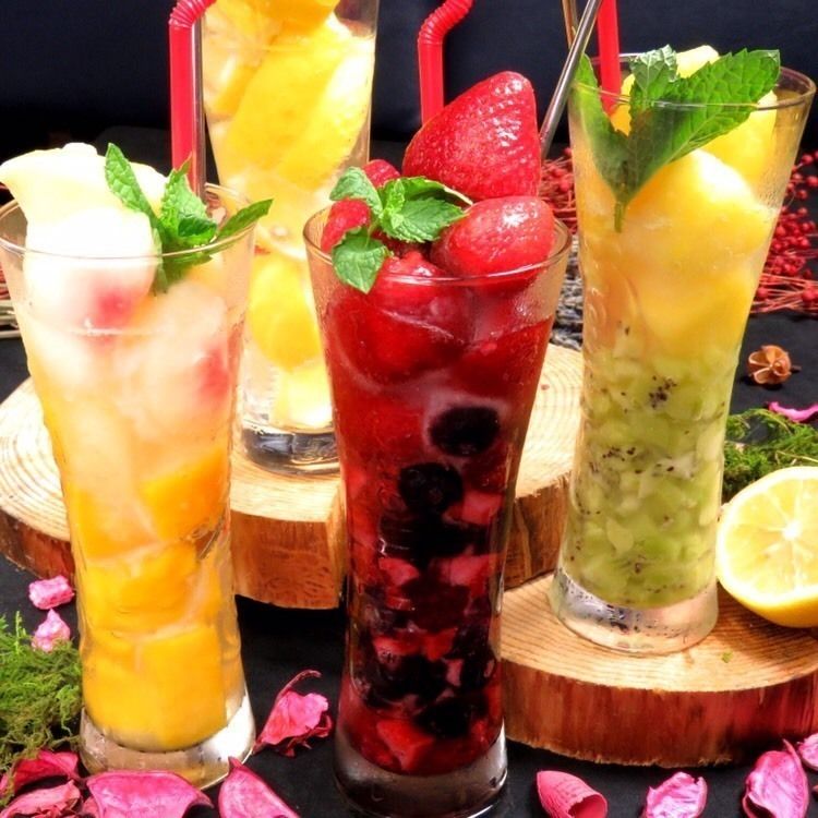 ■Sangria■  ～生果実すりおろし、フルーツいっぱいサングリア～（480）