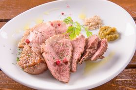 雪室熟成合鴨ロースの炭火焼き