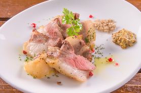 君津産イノシシ炭火焼き