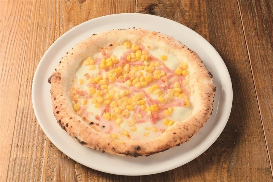 バンビーナ （モッツァレラ・ベーコン・コーン）