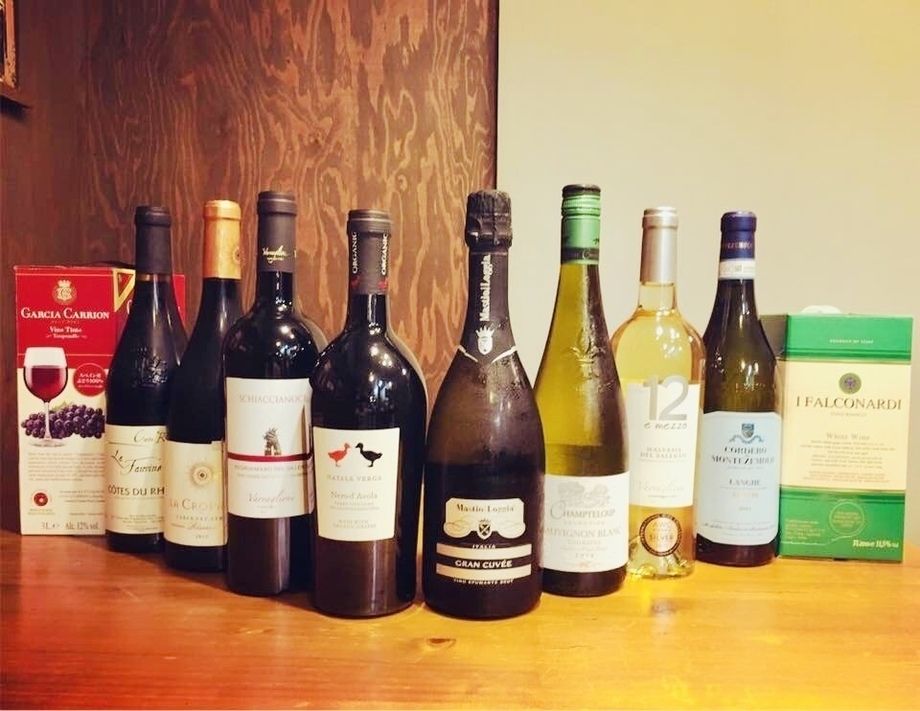 グラスワイン各種（400円）